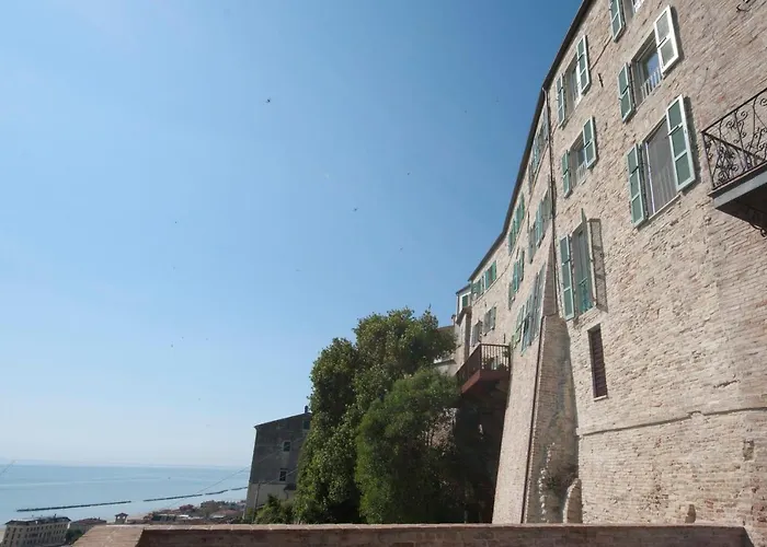 B&B Tre Finestre sul Mare