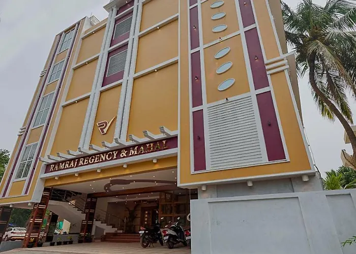 Hotel Ramraj Regency