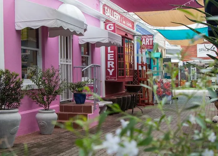 Zzzone Boutique Hostel