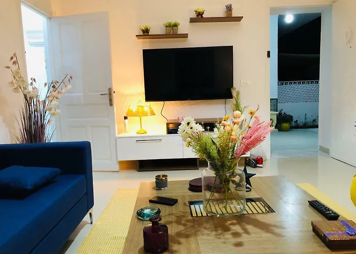 New Cosy 2 Bedrooms In La Marsa