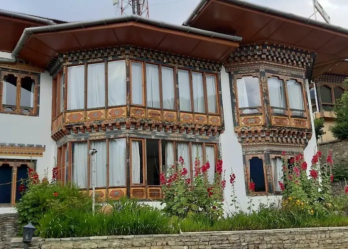 Kisa Villa