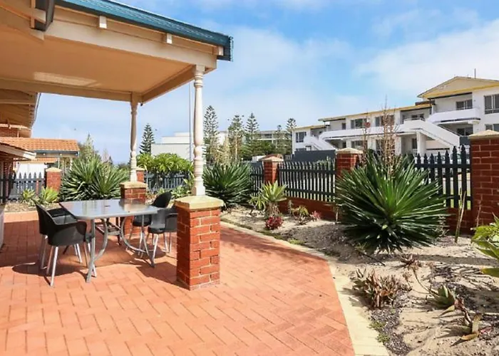 Scarborough Apartments