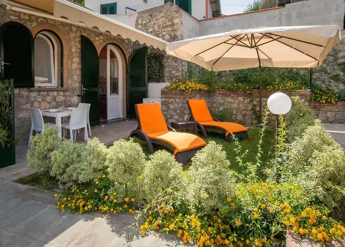 Villa Mami Luroviga