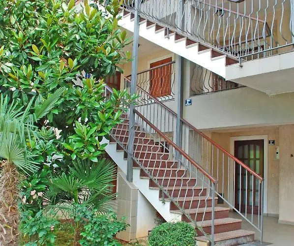 Apartment Branko With Free Parking