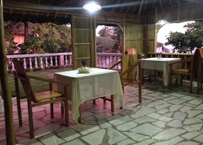 Tinaoog Beach Resort