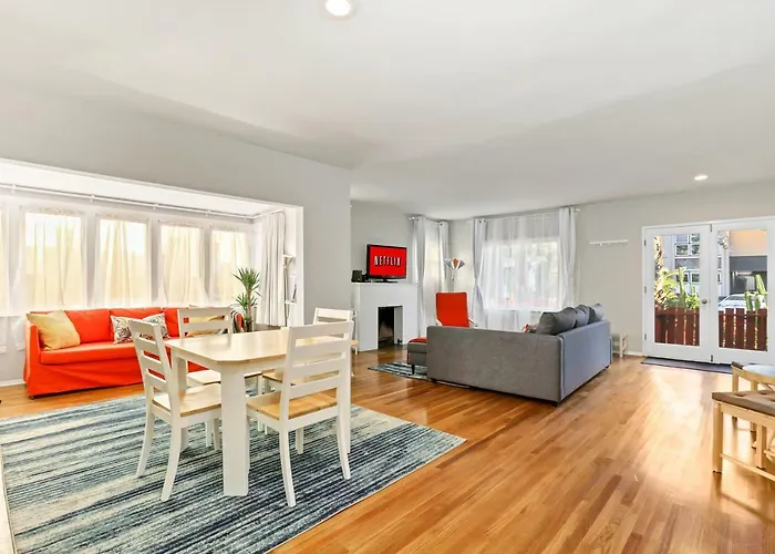 Long Beach House