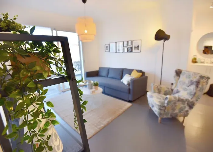 Limegrove Holiday Apartment