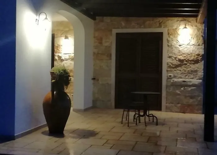 Villa Maria