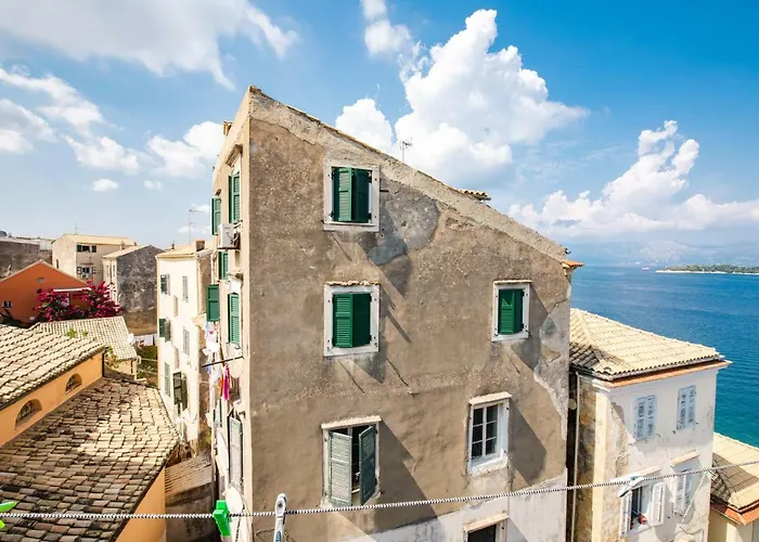 City Walls Sea View