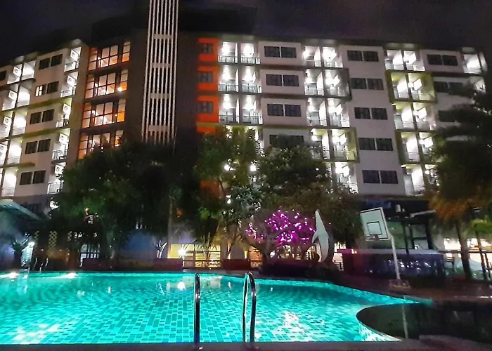 Lakkhana Poolside Resort