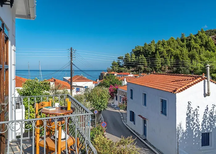 Hotel Paraliako Kyparissi