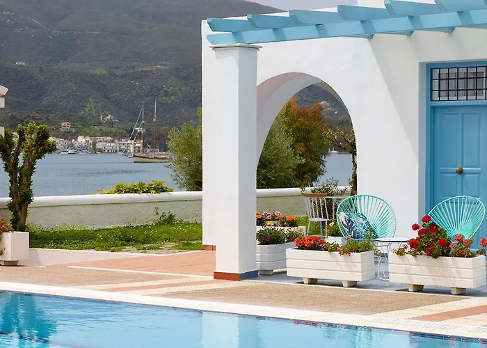 Nikis Village