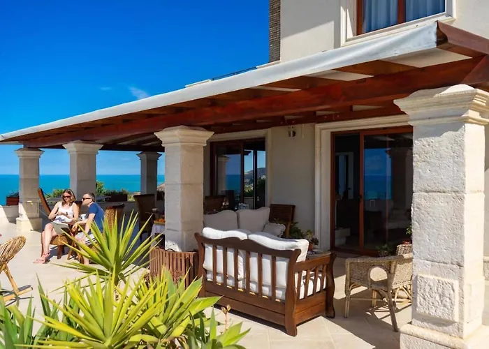 Terrazze Chiaramontane Exclusive Resort